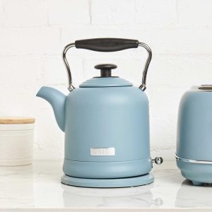 Highclere Pool Blue 1.5-Liter (6 Cup) Cordless Electric Kettle  |  Tea Kettle Coffee & Tea Blue