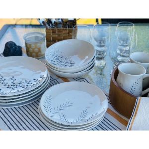 Hudson Valley Night Dinner Plate Set / 6  |  Dinnerware Sets Dinnerware Dinnerware Sets