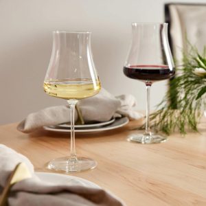 Stratford All-Purpose Wine Glass, 16-ounce, Set of 4  |  Wine Glasses Dinnerware Clear